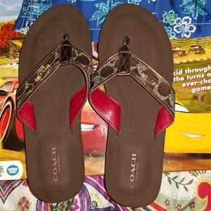 Size 8 coach flip flops